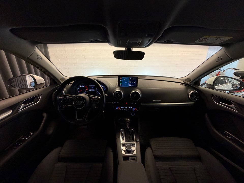 Audi A3 1,6 TDi 110 Sport Sportback S-tr. 5d