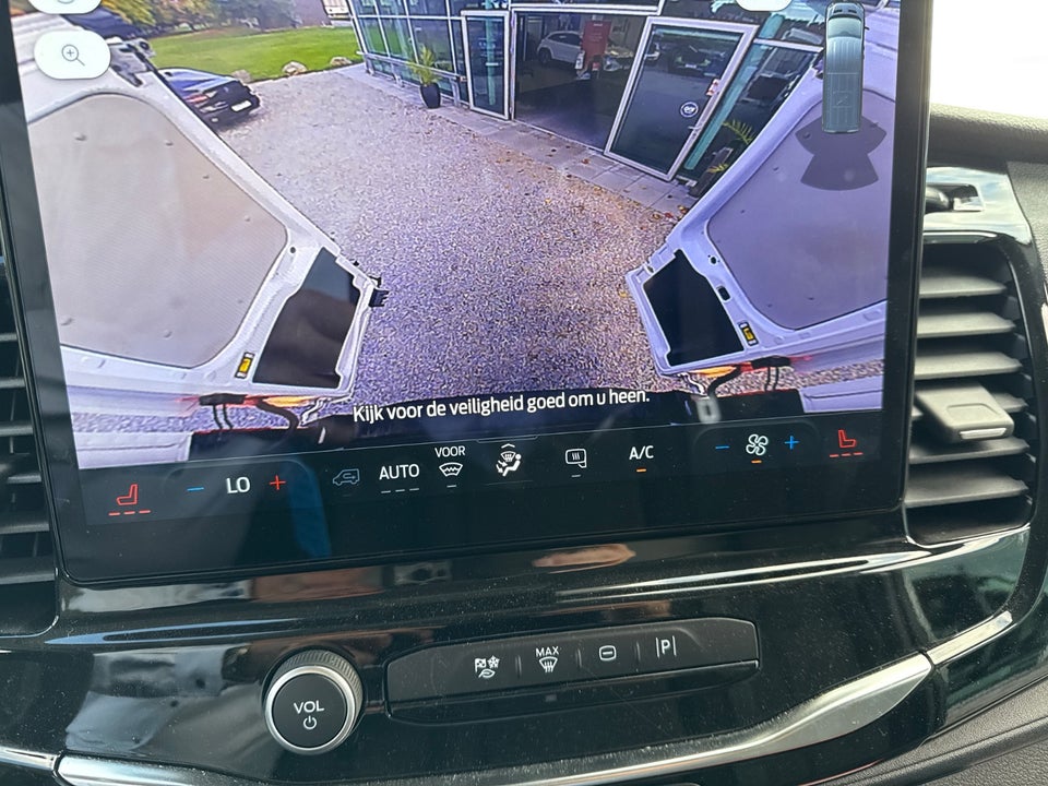 Ford E-Transit 350 L3 Van 68 Trend H2 RWD