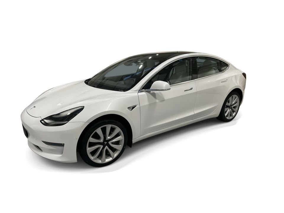 Tesla Model 3 Long Range AWD 4d