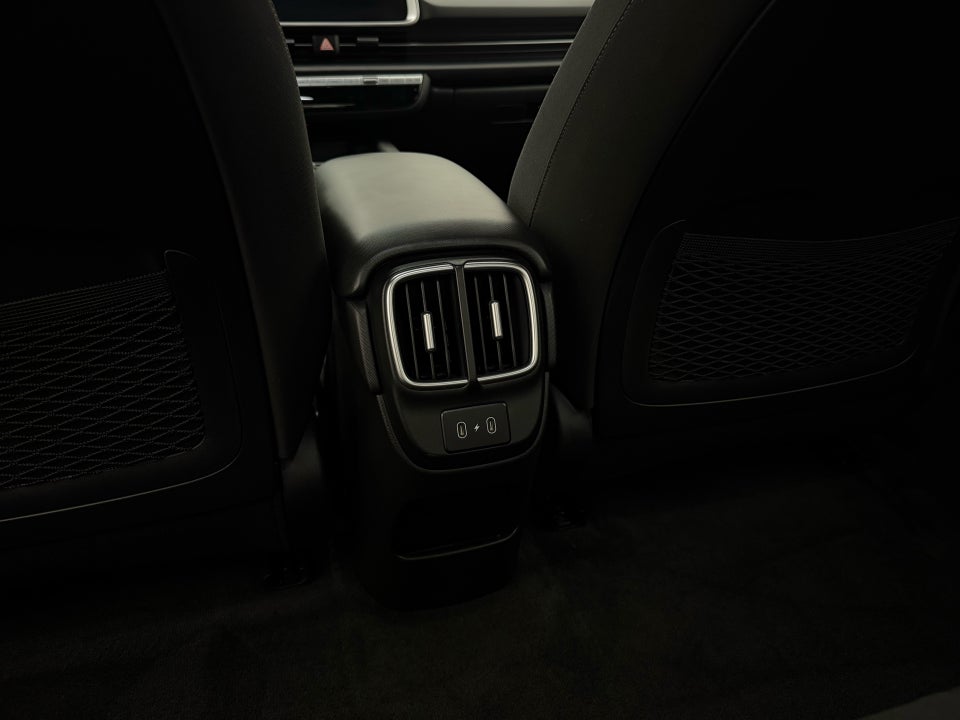 Hyundai Ioniq 6 53 Essential 4d