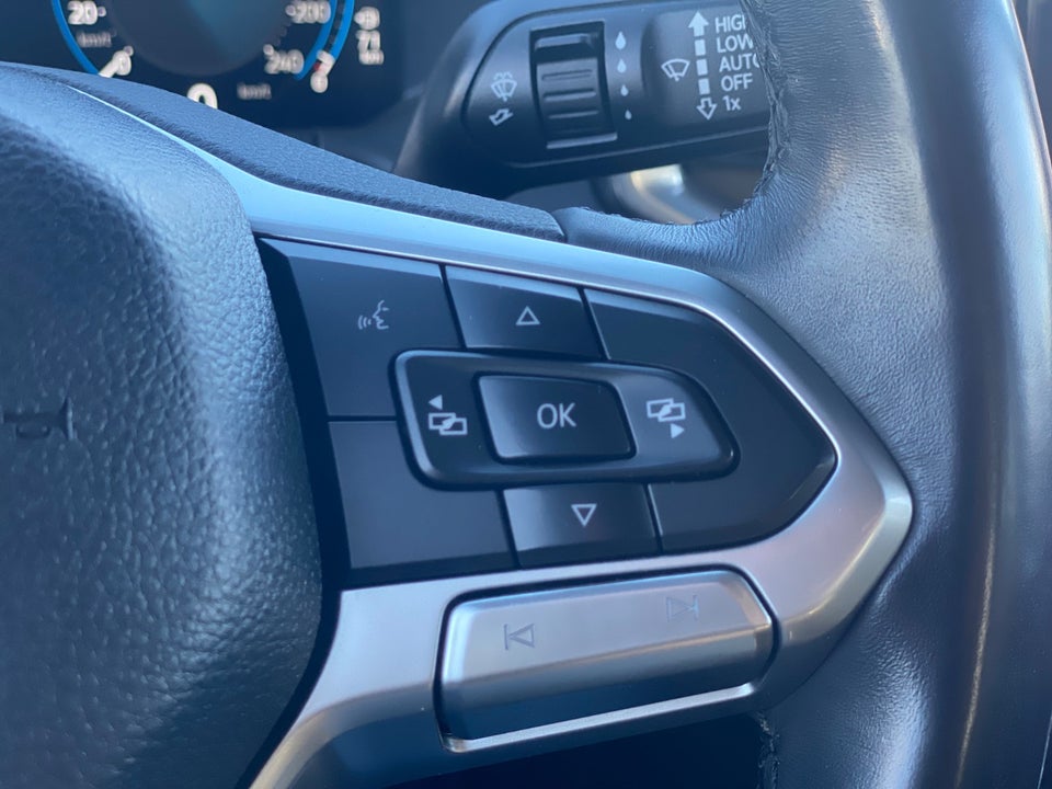 VW Amarok 3,0 TDi 240 Aventura aut. 4Motion 4d