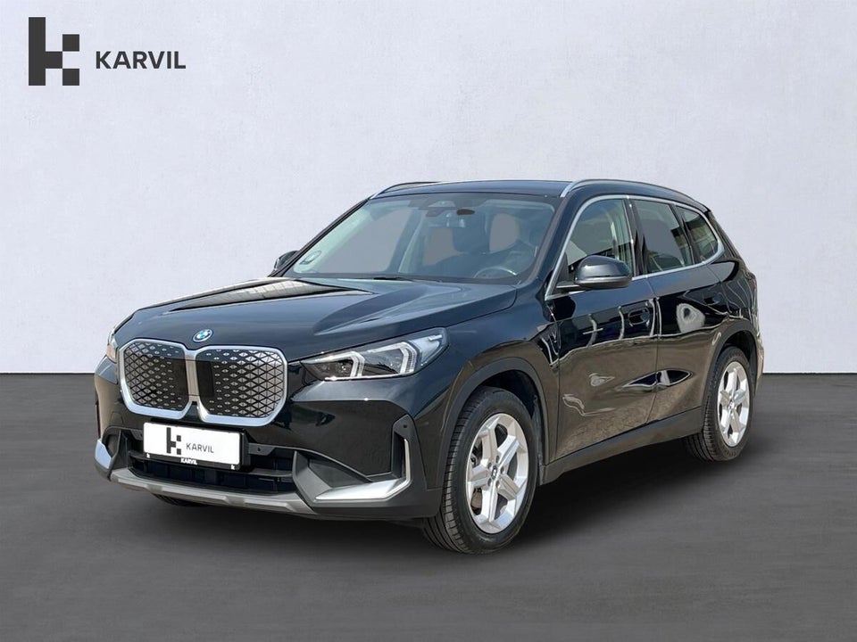 BMW iX1 eDrive20 X-Line 5d