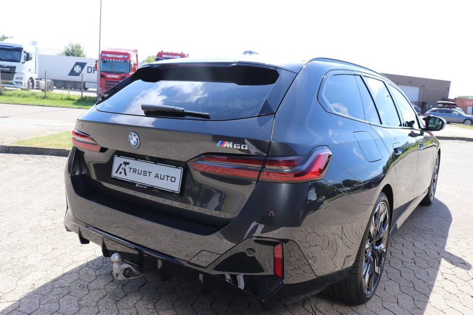 BMW i5 M60 Touring M-Sport Pro xDrive 5d 2024 — billede 4 af 5