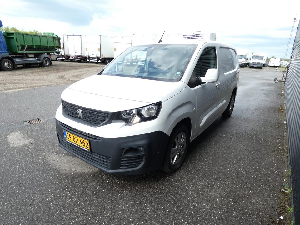 Peugeot Partner 1,5 BlueHDi 130 L2V2 Ultimate EAT8 Van
