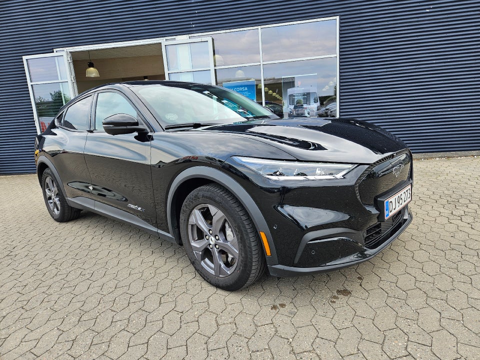 Ford Mustang Mach-E 98 Extended Range 5d