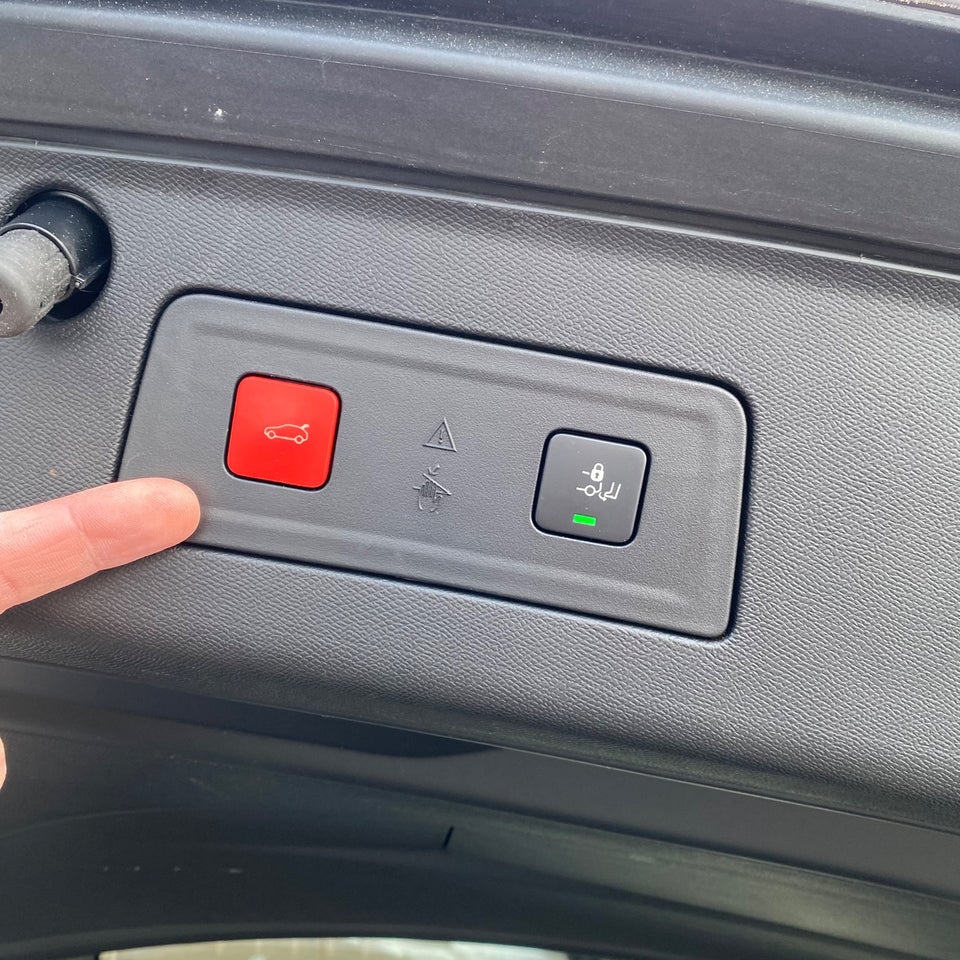 Peugeot 508 1,6 Hybrid Allure Pack SW EAT8 5d