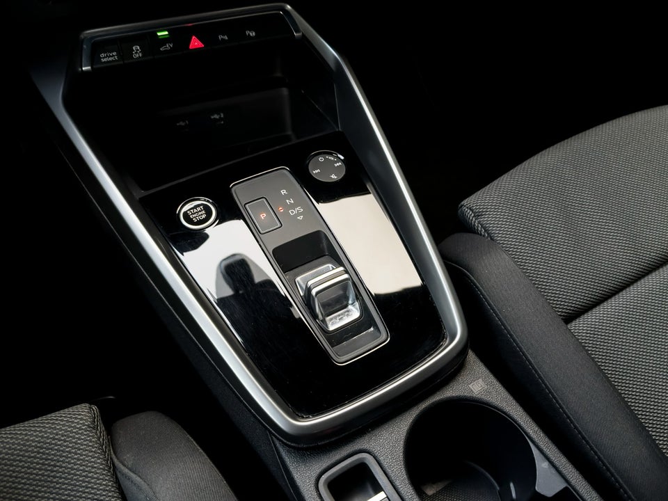 Audi A3 40 TFSi e Prestige Sportback S-tr. 5d