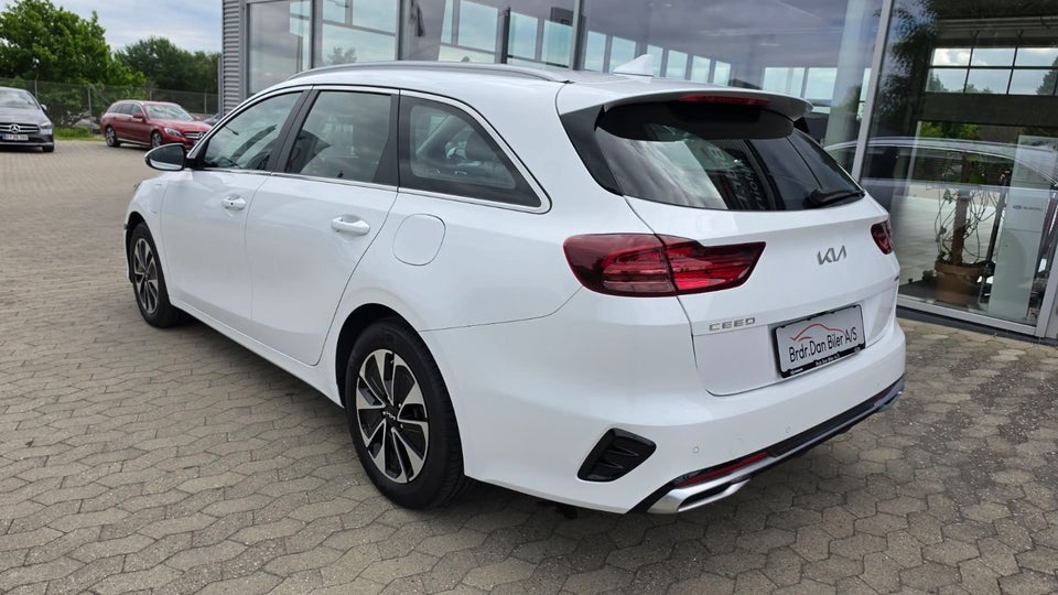 Kia Ceed 1,6 PHEV Prestige SW DCT 5d