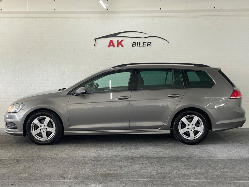 VW Golf VII 2,0 TDi 150 R-line Variant DSG BMT 5d