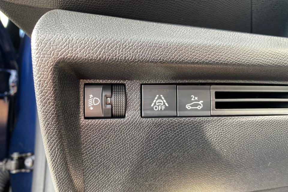 Citroën ë-C4 X 50 Plus 4d