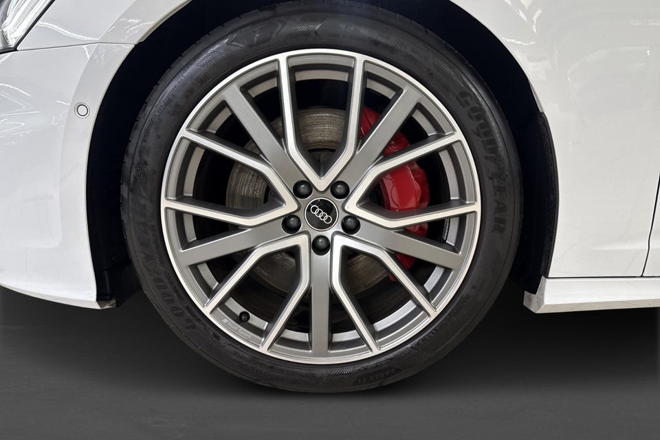 Audi A6 55 TFSi e Sport Prestige Avant quattro S-tr. 5d