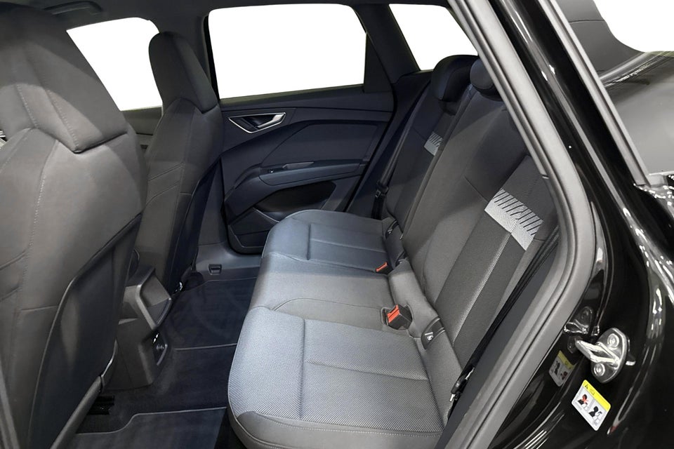 Audi Q4 e-tron 45 Progress 5d