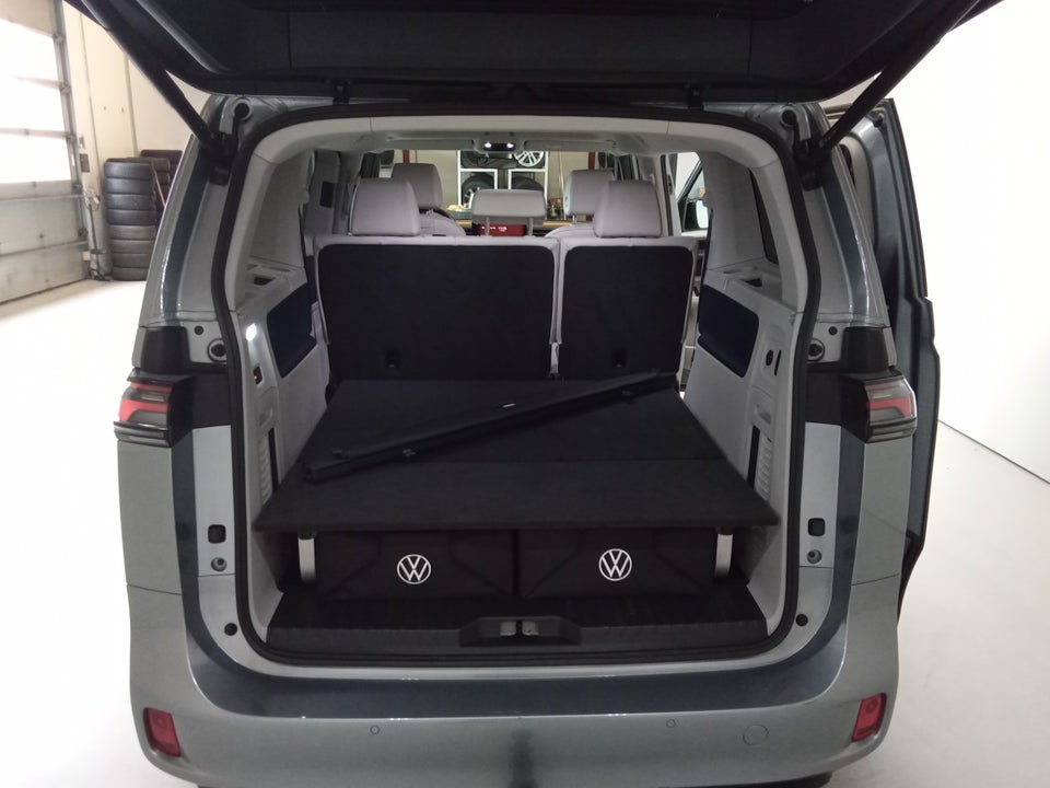 VW ID.Buzz 77 Style 75 Years Edition SWB 5d