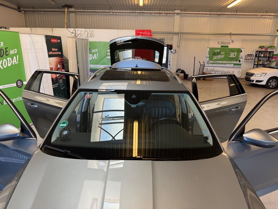Skoda Superb 1,4 TSi 150 Business Executive Combi DSG 5d