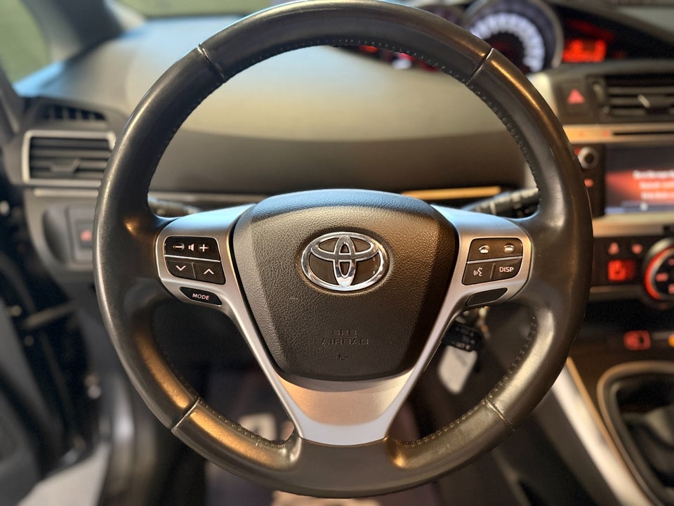 Toyota Verso 1,6 D-4D T2 Touch 7prs 5d