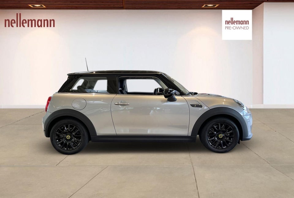 MINI Cooper SE Classic Trim 3d