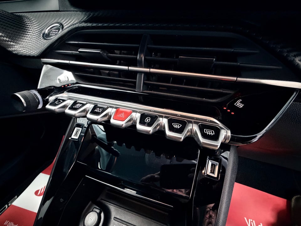 Peugeot 208 1,2 PureTech 100 Allure 5d