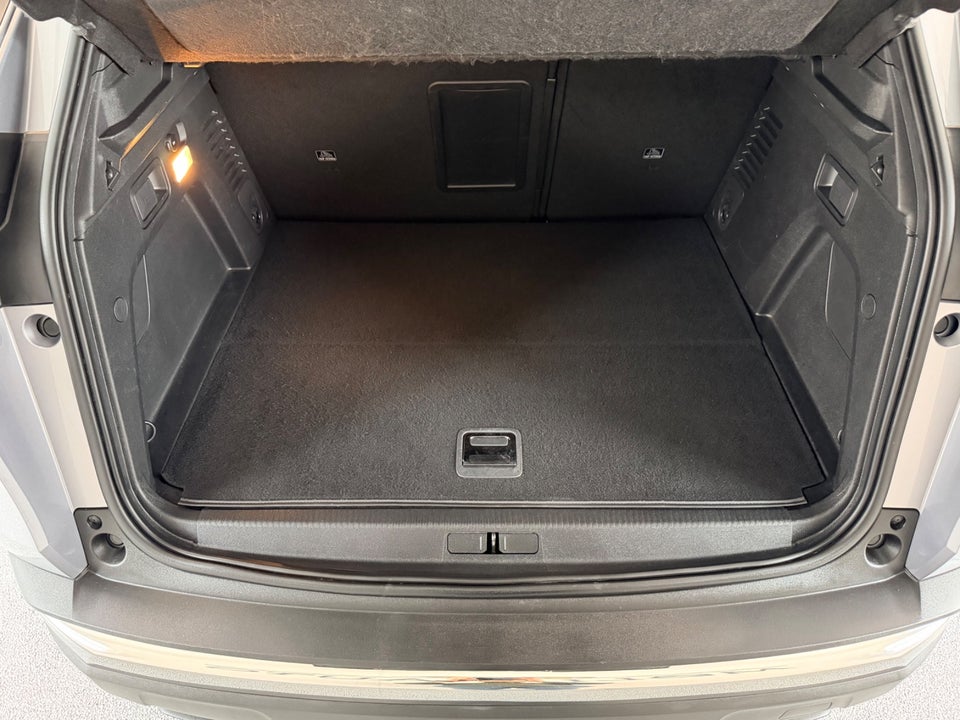 Peugeot 3008 1,6 Hybrid Allure Pack EAT8 5d
