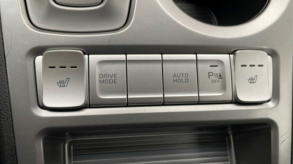 Hyundai Kona 64 EV Essential 5d