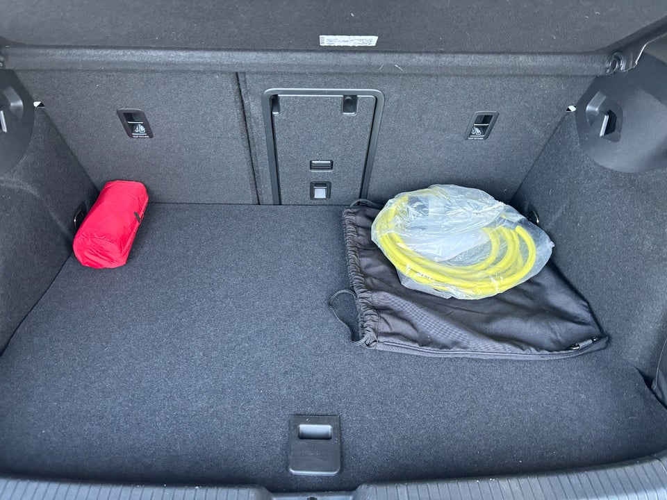 VW Golf VIII 1,4 eHybrid DSG 5d