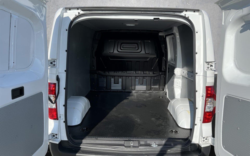 Maxus e-Deliver 3 50 Cargo Van SWB