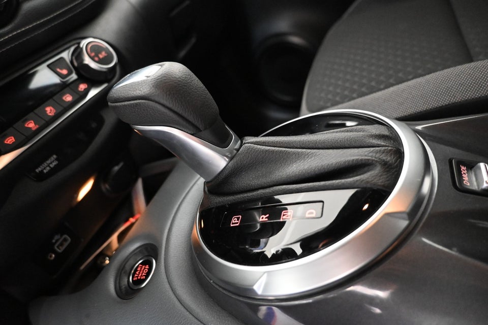 Nissan Juke 1,0 Dig-T 114 N-Connecta DCT 5d