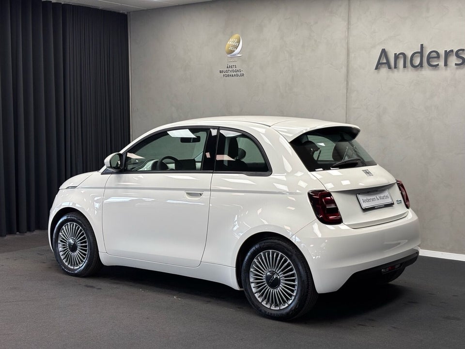 Fiat 500e 42 Icon 3d