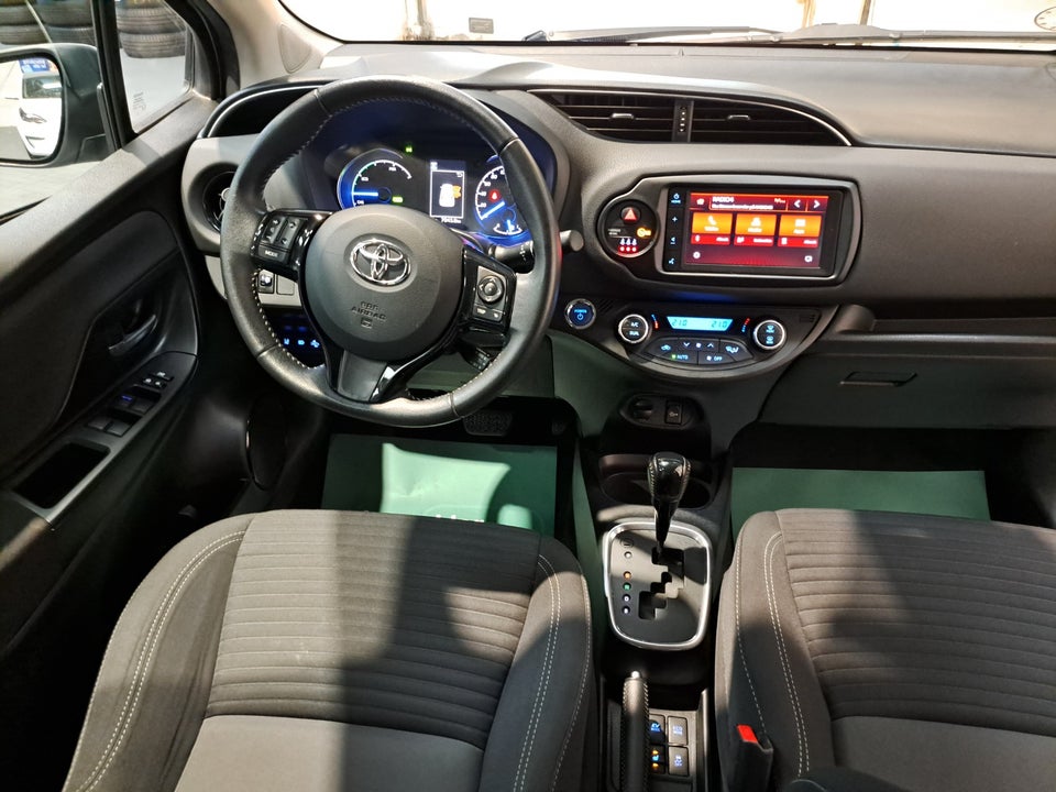 Toyota Yaris 1,5 Hybrid H2 e-CVT 5d