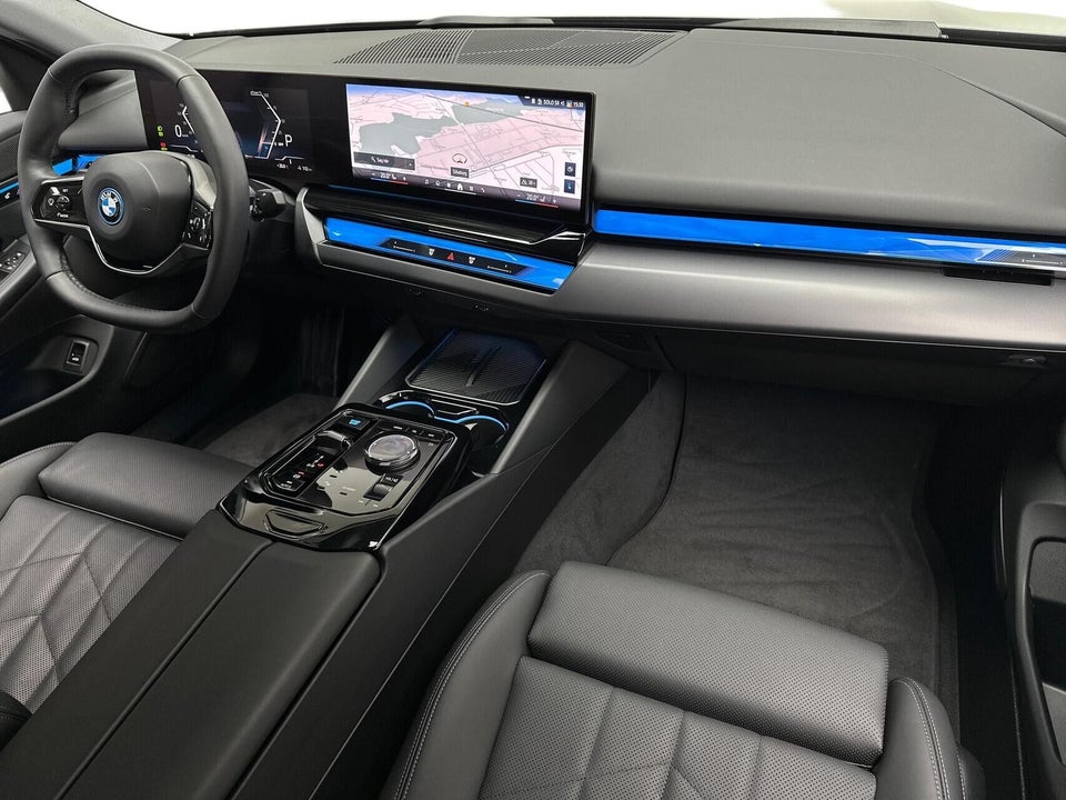 BMW i5 eDrive40 Sport Line 4d