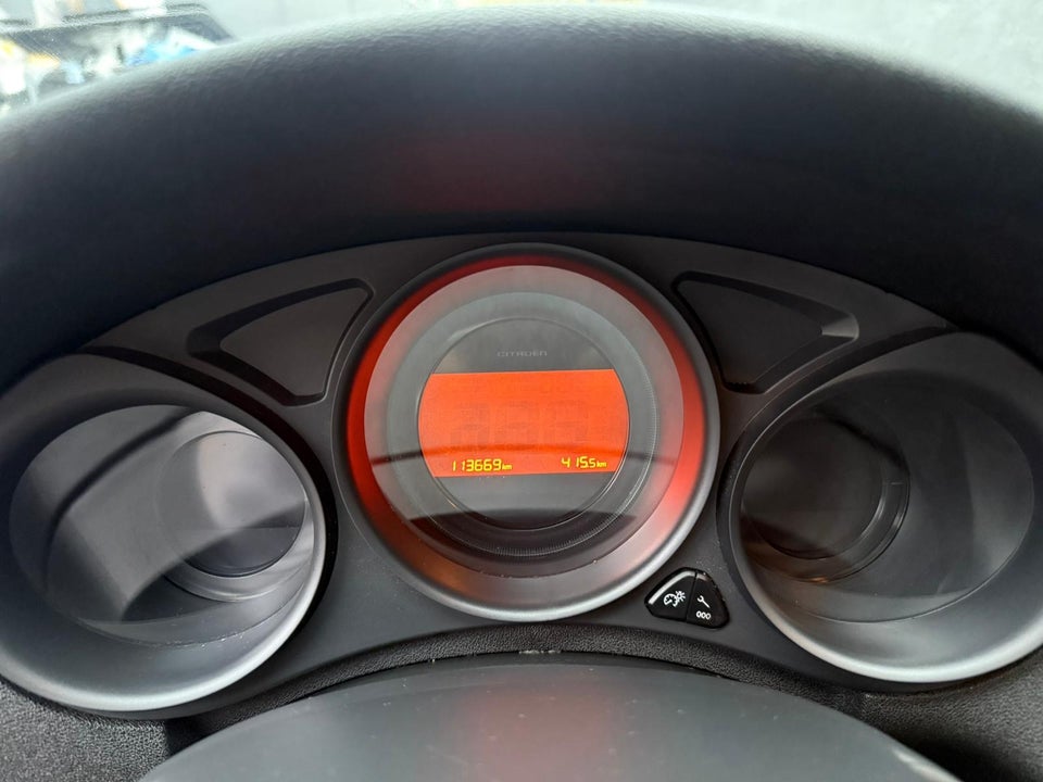 Citroën C4 1,4 VTi Attraction 5d