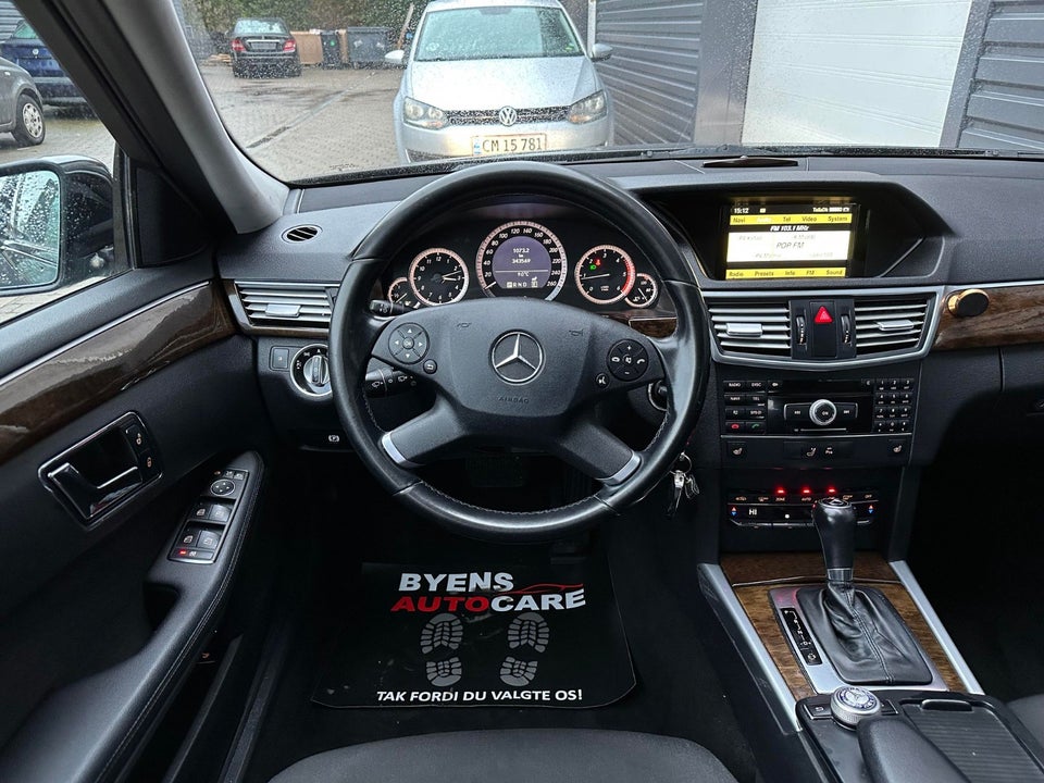 Mercedes E220 2,2 CDi Elegance stc. aut. BE 5d