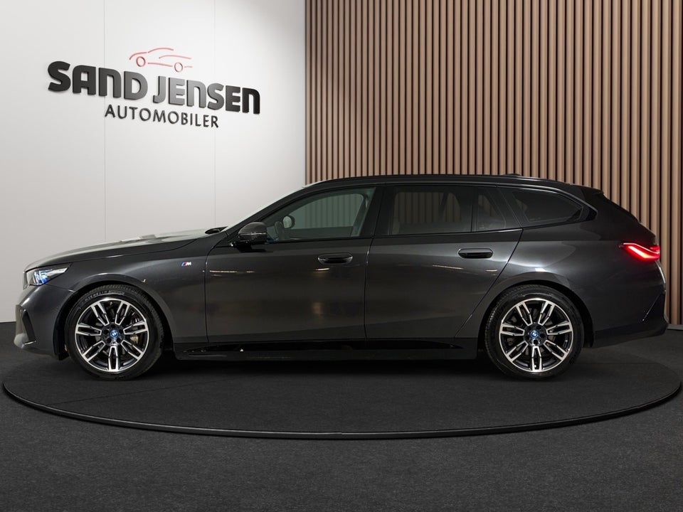 BMW i5 eDrive40 Touring M-Sport 5d