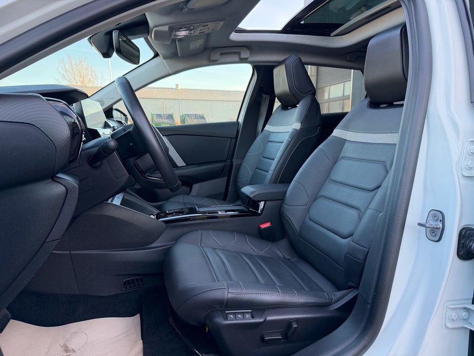 Citroën ë-C4 X 50 Palais Sky 4d