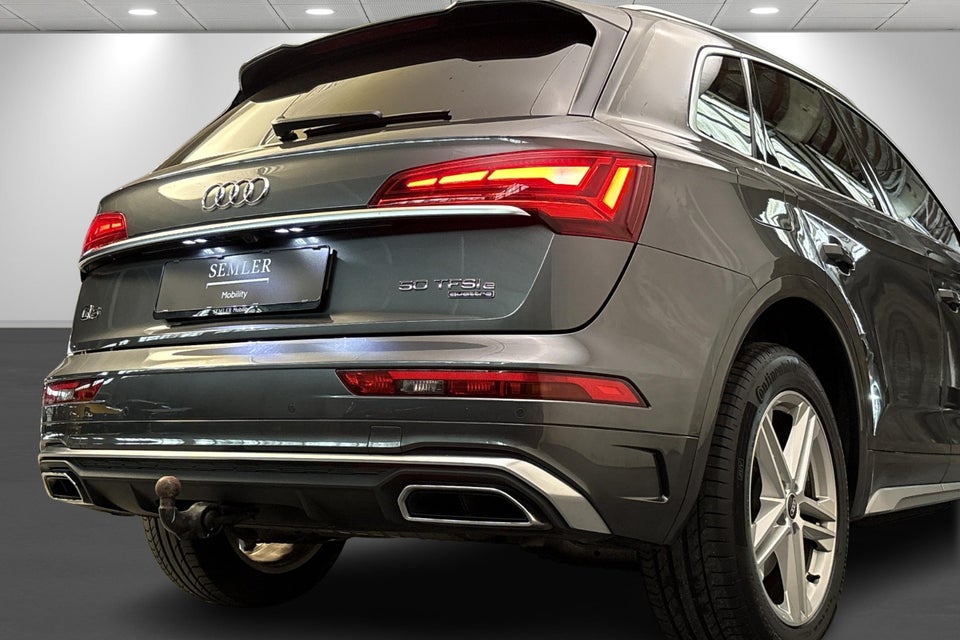 Audi Q5 50 TFSi e S-line quattro S-tr. 5d