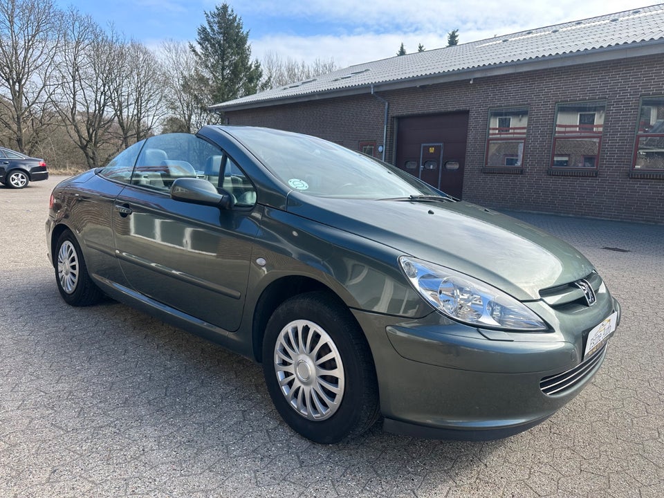 Peugeot 307 2,0 16V CC aut. 2d