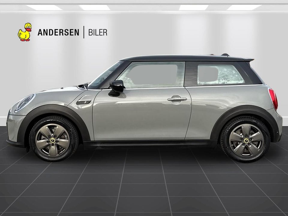 MINI Cooper SE Essential 3d