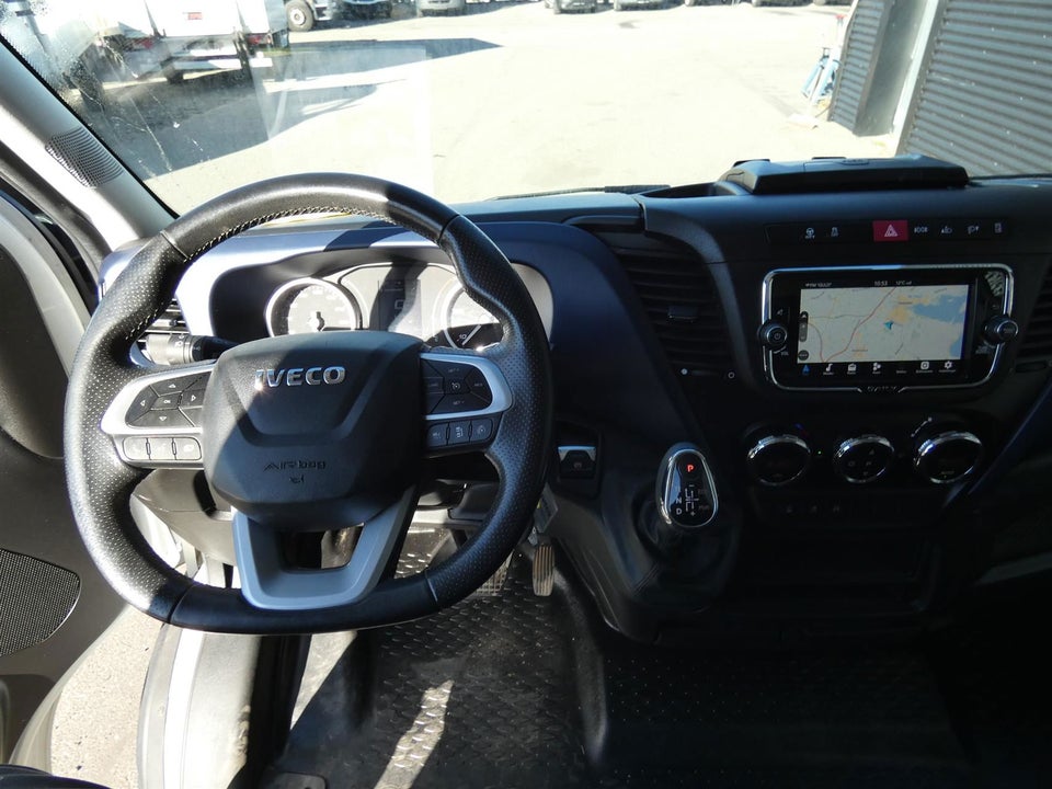 Iveco Daily 3,0 35C18 12m³ Van AG8