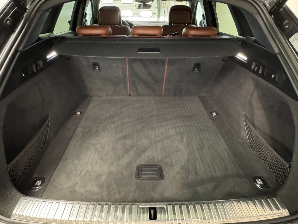 Audi e-tron 55 Prestige quattro 5d