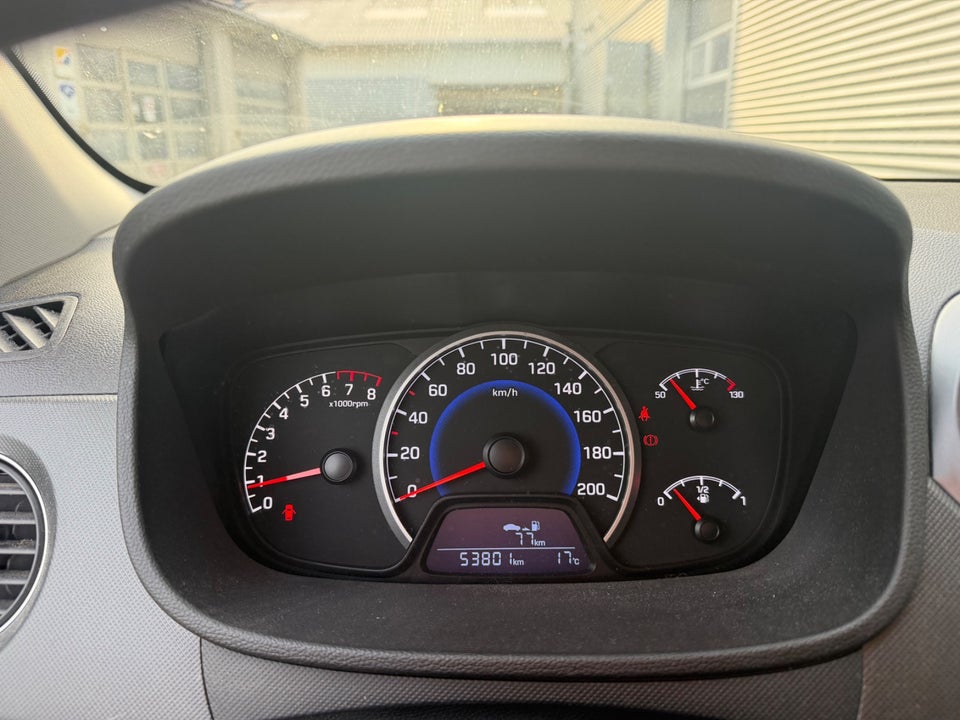Hyundai i10 1,0 Trend 5d