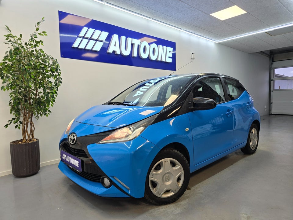 Toyota Aygo 1,0 VVT-i x-cite 5d