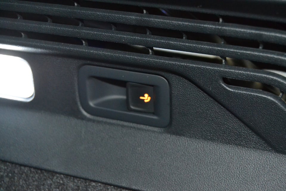 VW ID.4 77 Pro Performance Family 5d