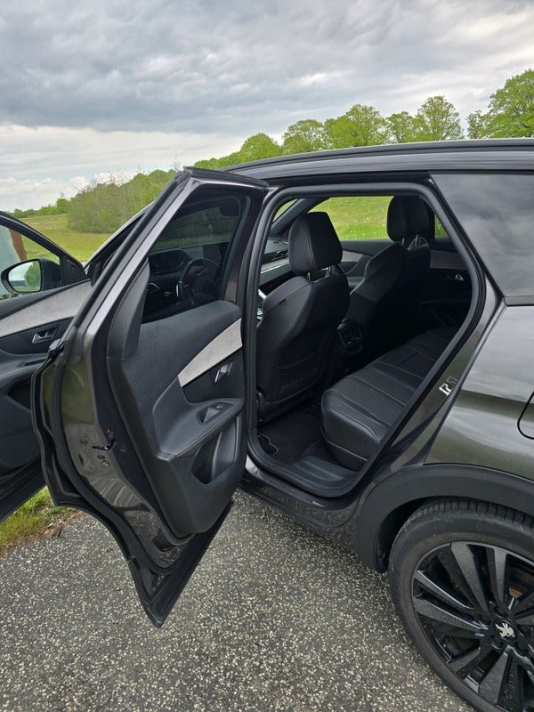 Peugeot 3008 1,6 Hybrid GT Black Pack EAT8 5d