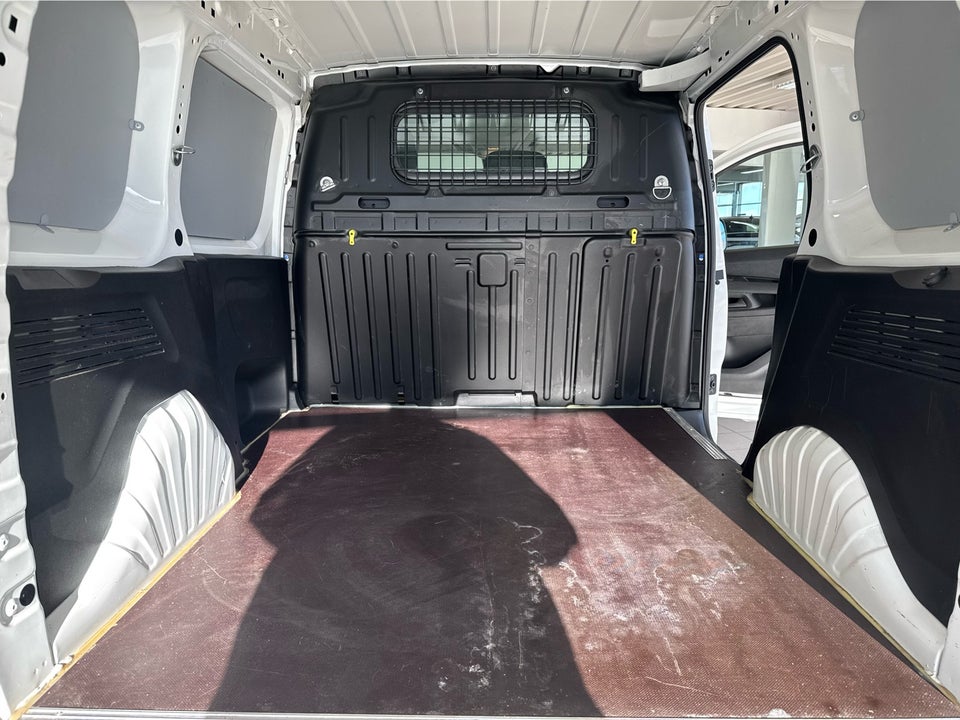 Peugeot Partner 1,5 BlueHDi 100 L1V1 Plus Van