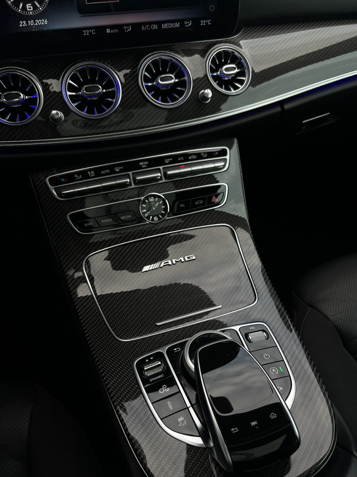 Mercedes E63 4,0 AMG stc. aut. 4Matic+ 5d