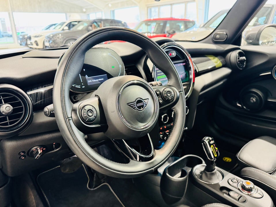 MINI Cooper SE Trim XL 3d