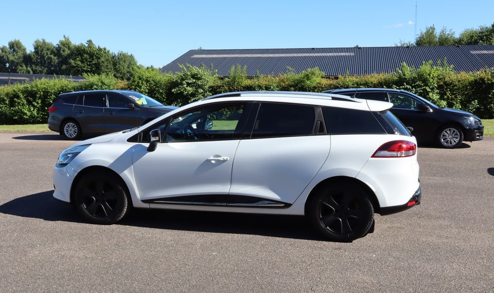 Renault Clio IV 1,5 dCi 75 Limited Sport Tourer 5d