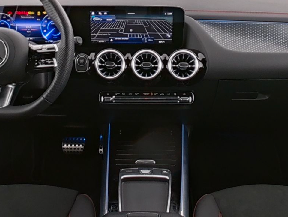 Mercedes EQA250+ AMG Line Advanced Plus 5d