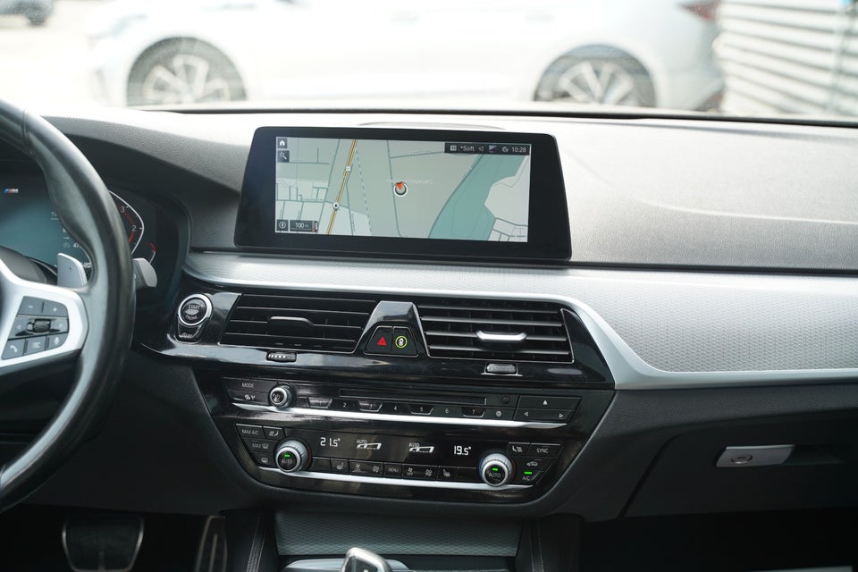 BMW 520d 2,0 Touring M-Sport aut. 5d