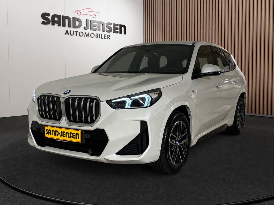 BMW iX1 xDrive30 M-Sport Premium Van 5d
