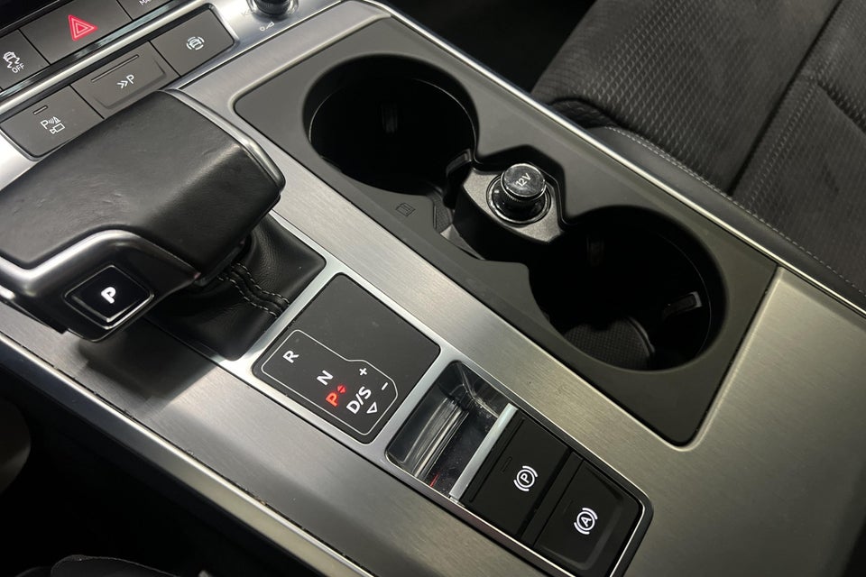 Audi A6 55 TFSi e Sport Prestige Avant quattro S-tr. 5d
